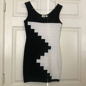 Cato Fitted Mini Dress, Size Medium